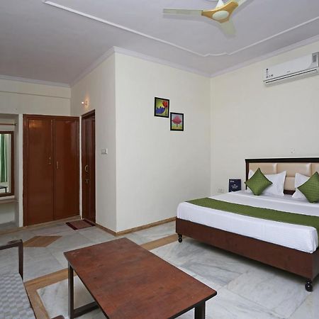 Oyo 6708 Holiday Heaven Resort Jaipur Extérieur photo
